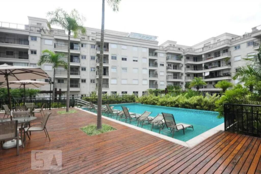 Apartamento 2104 -em Frente Ao Hospital Einstein E Estadio Do Morumbi *
